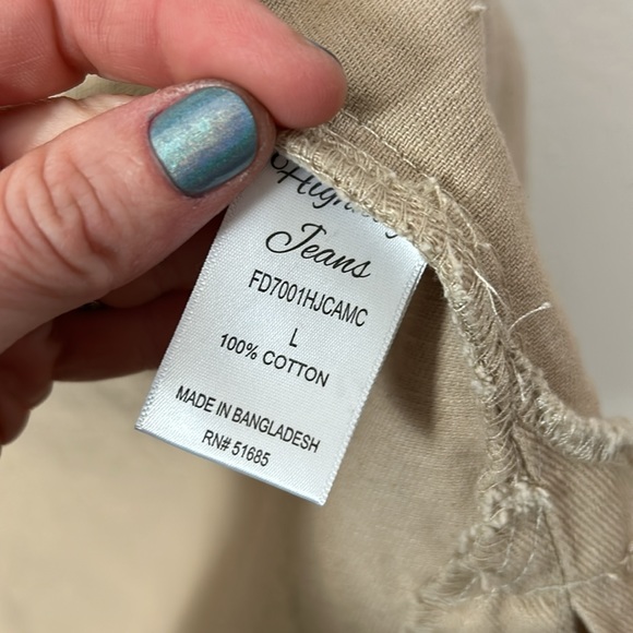 Jean jacket. - Picture 4 of 4